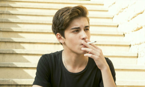 رفتار با جوان سیگاری