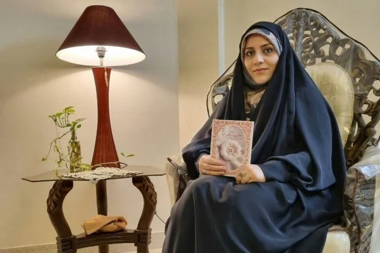 چالش‌های نویسندگی زنانه در دفاع مقدس؛ از کلیشه‌زدایی تا ثبت واقعیت